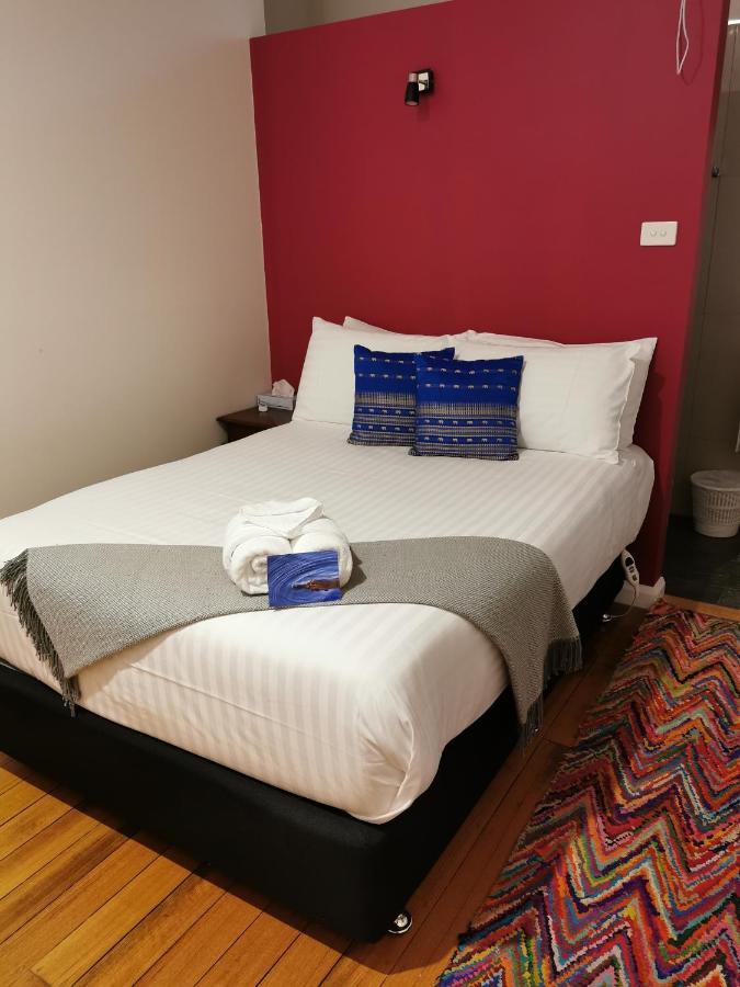 The Empire Hotel Делорейн Экстерьер фото
