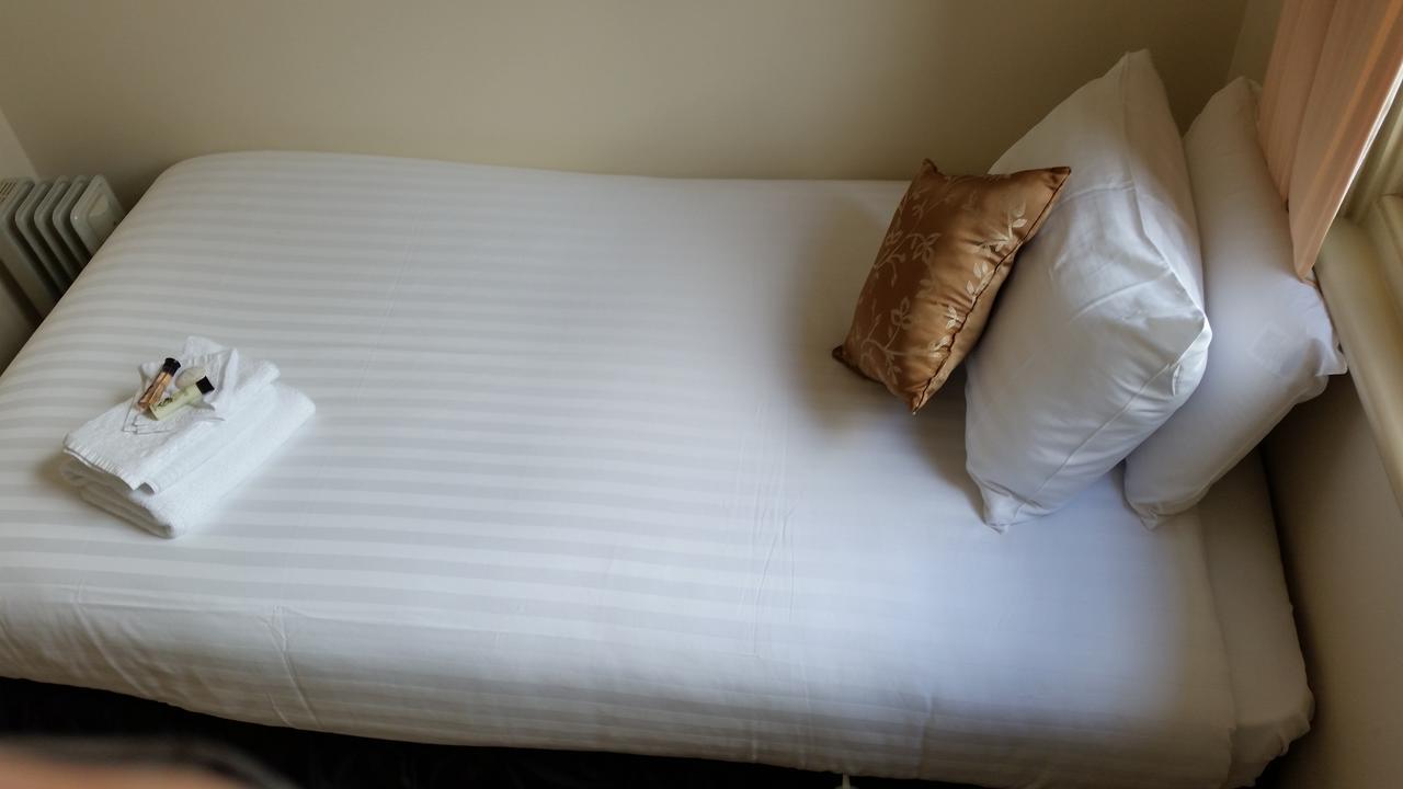 The Empire Hotel Делорейн Экстерьер фото