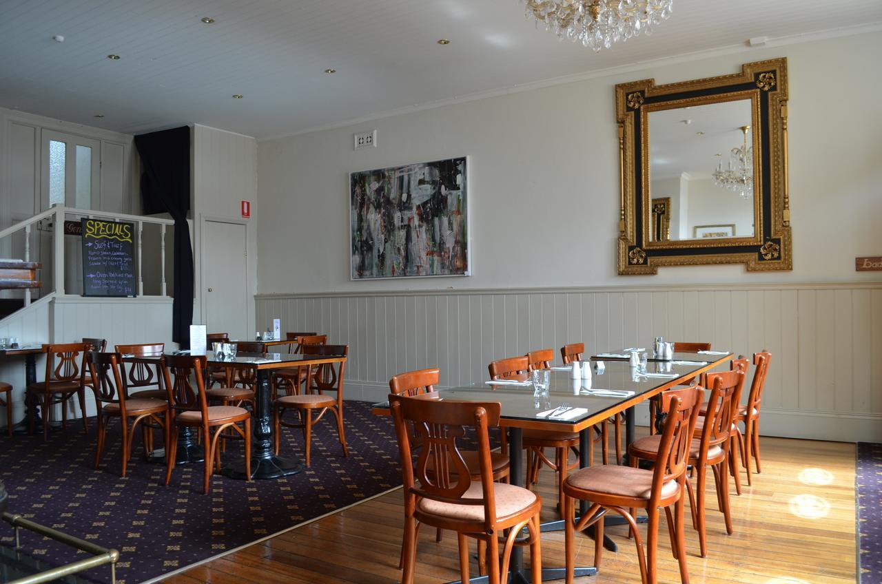 The Empire Hotel Делорейн Экстерьер фото